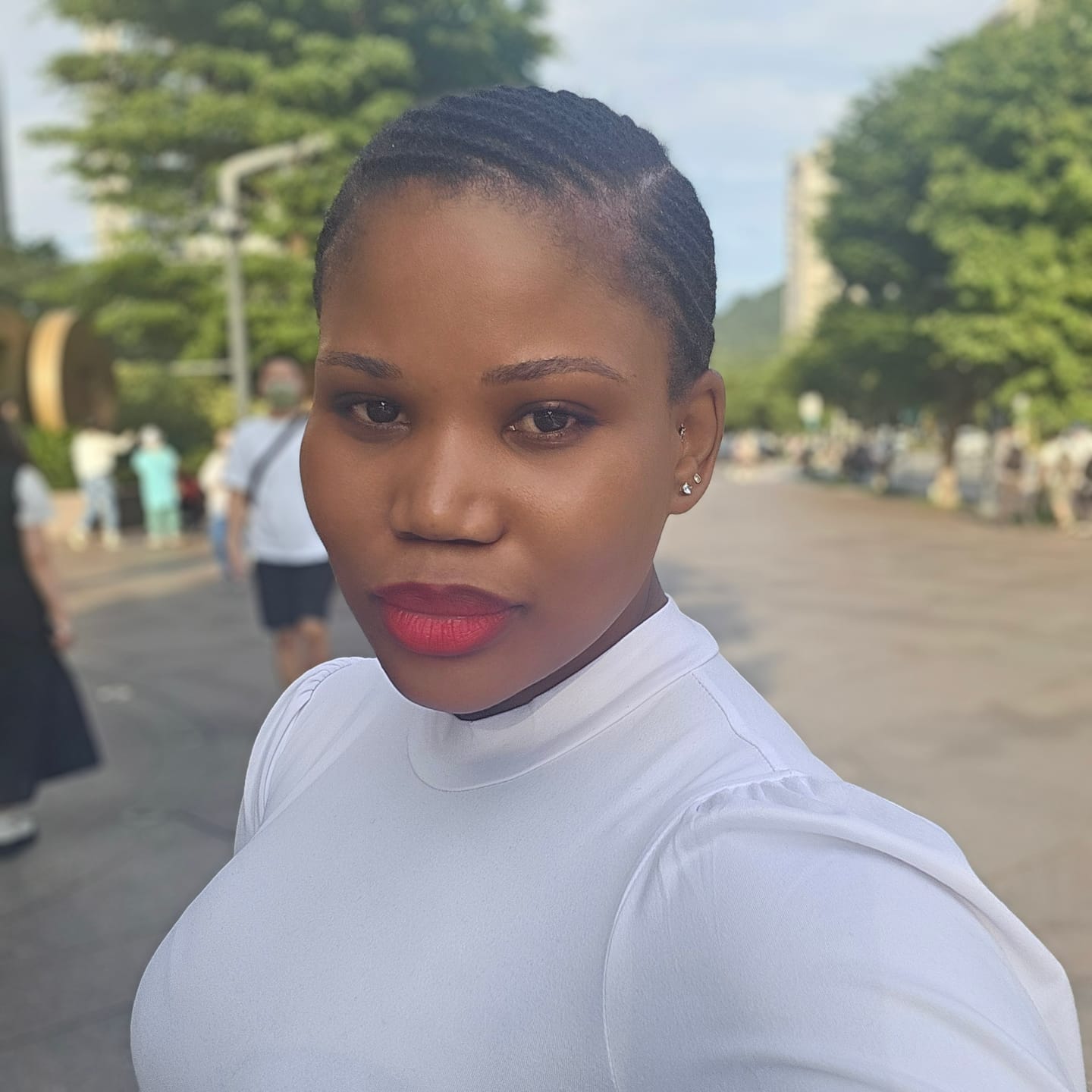 Customer photo review of Noche Y Dia Vitamin C Serum (30ml)