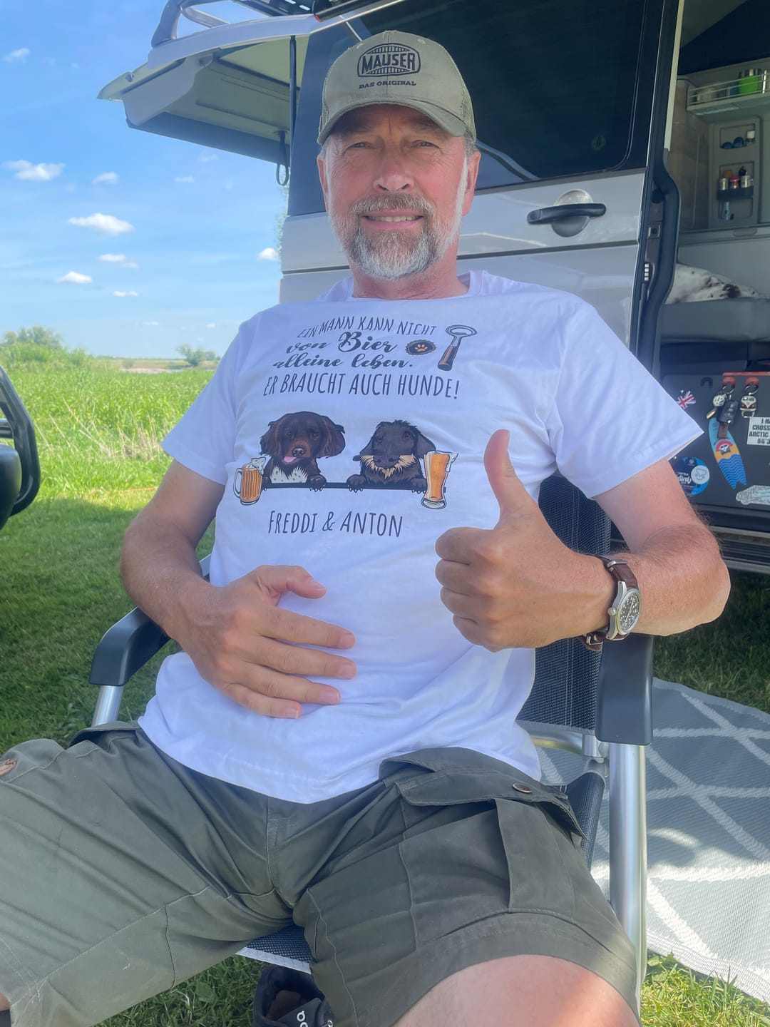 Customer photo review of Bier & Wuff - Individuelles T-Shirt