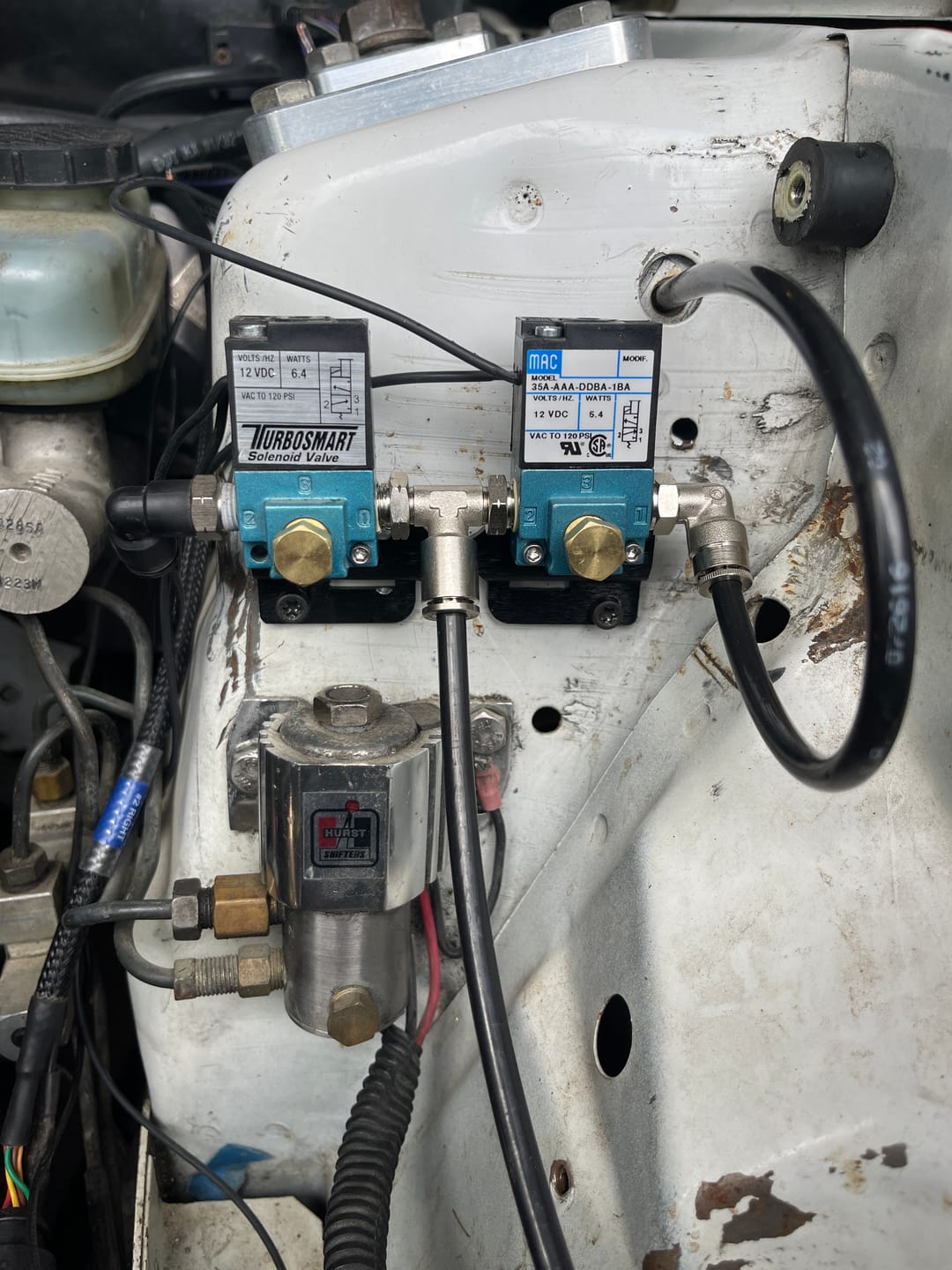 Customer photo review of MAC Valve (Holley CO2 Boost Control Solenoid) Straight Solenoid Mounting Bracket 21-10006
