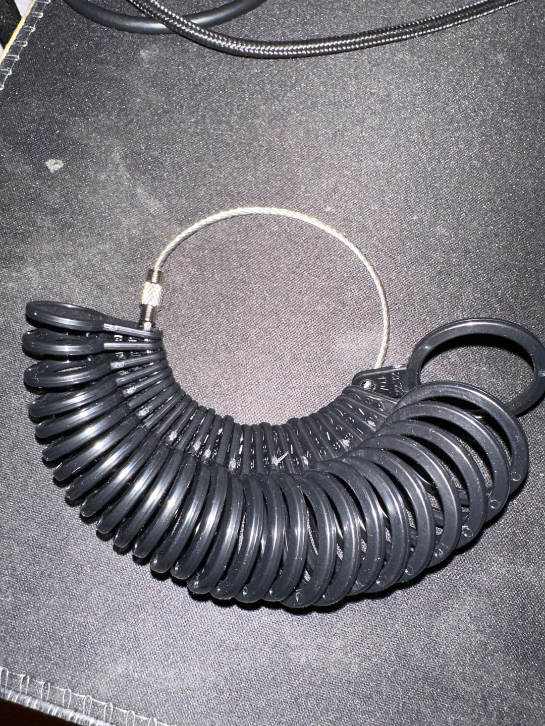 Customer photo review of B&CO Ring Sizer