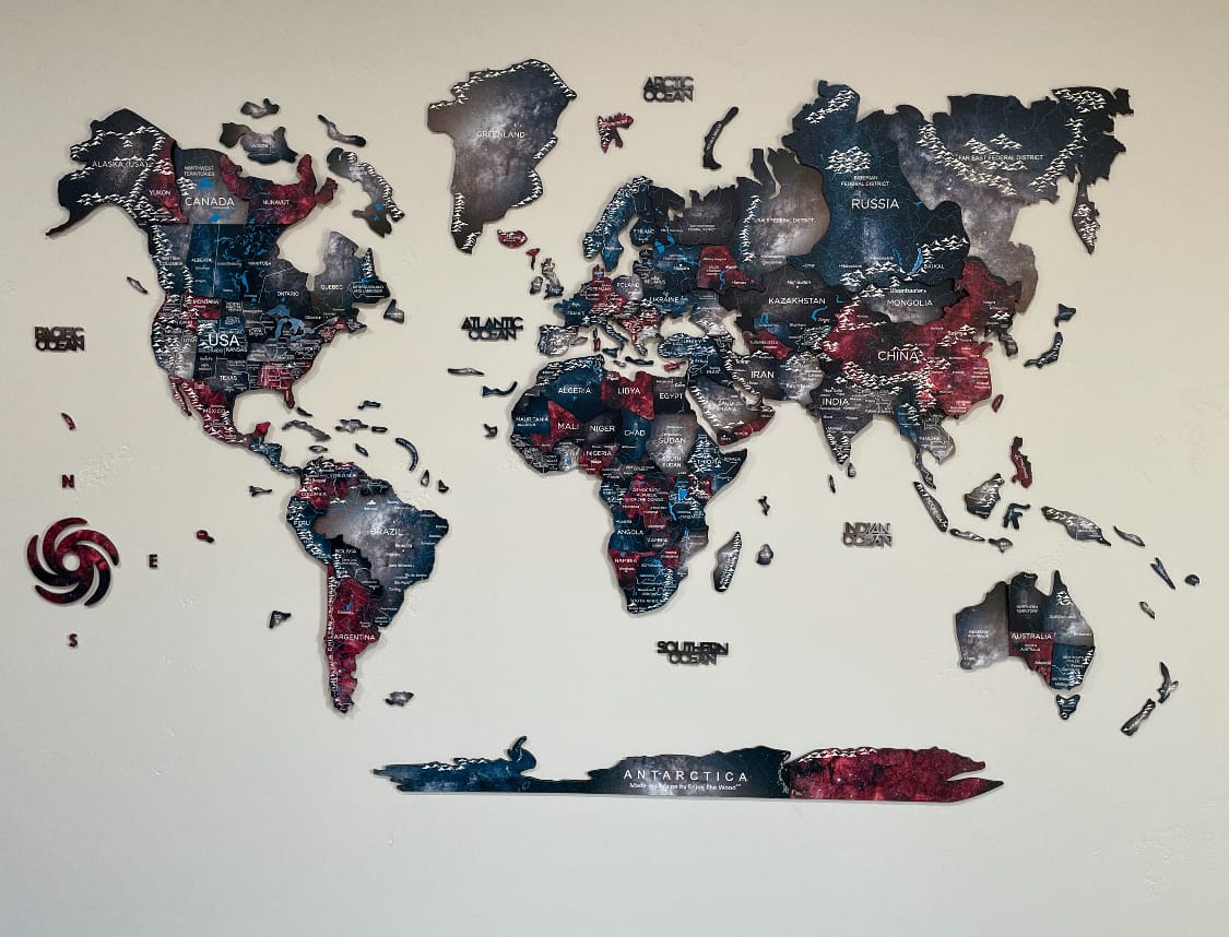 Customer photo review of 3D Wooden World Map Alcor