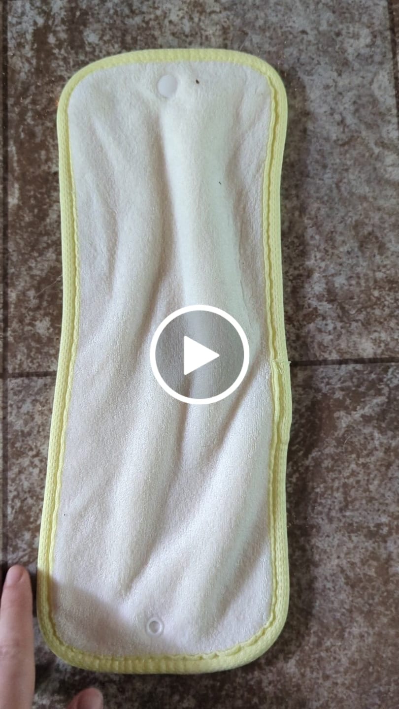 Customer video review of 4-Layer Bamboo Natural Fiber Cloth Diaper Insert