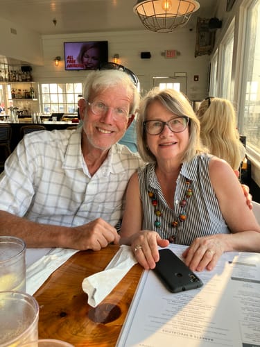 Manhattan Full Frame Reading Glasses + Milano Case