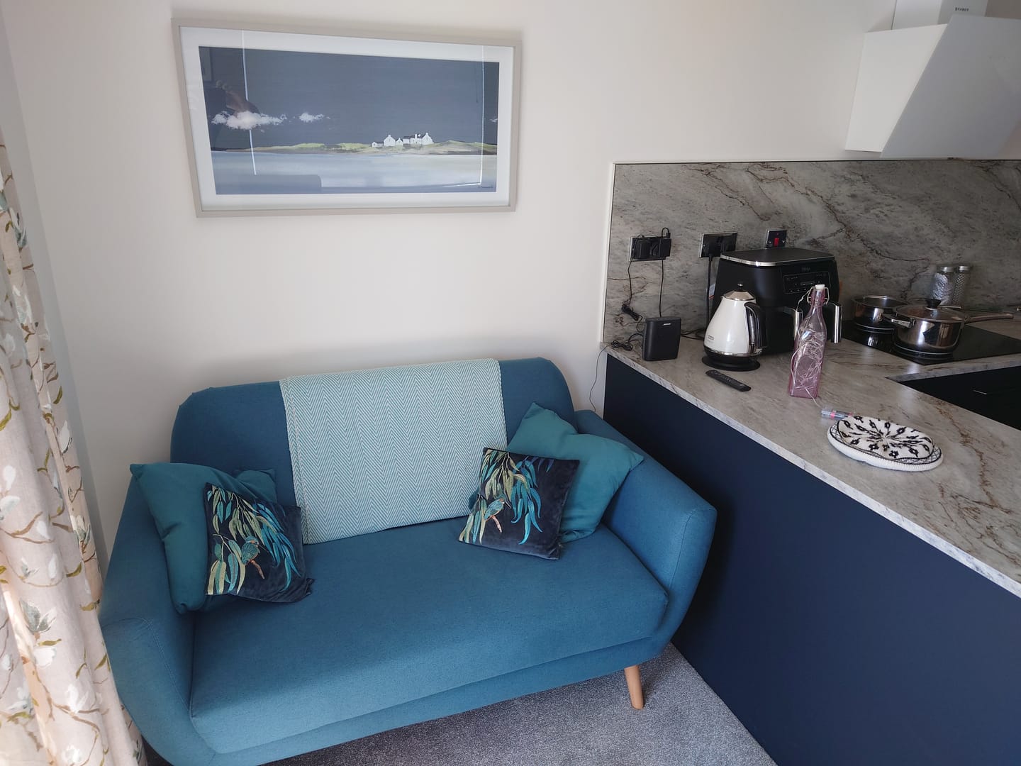 Customer photo review of True Blue By Ulyana Hammond
