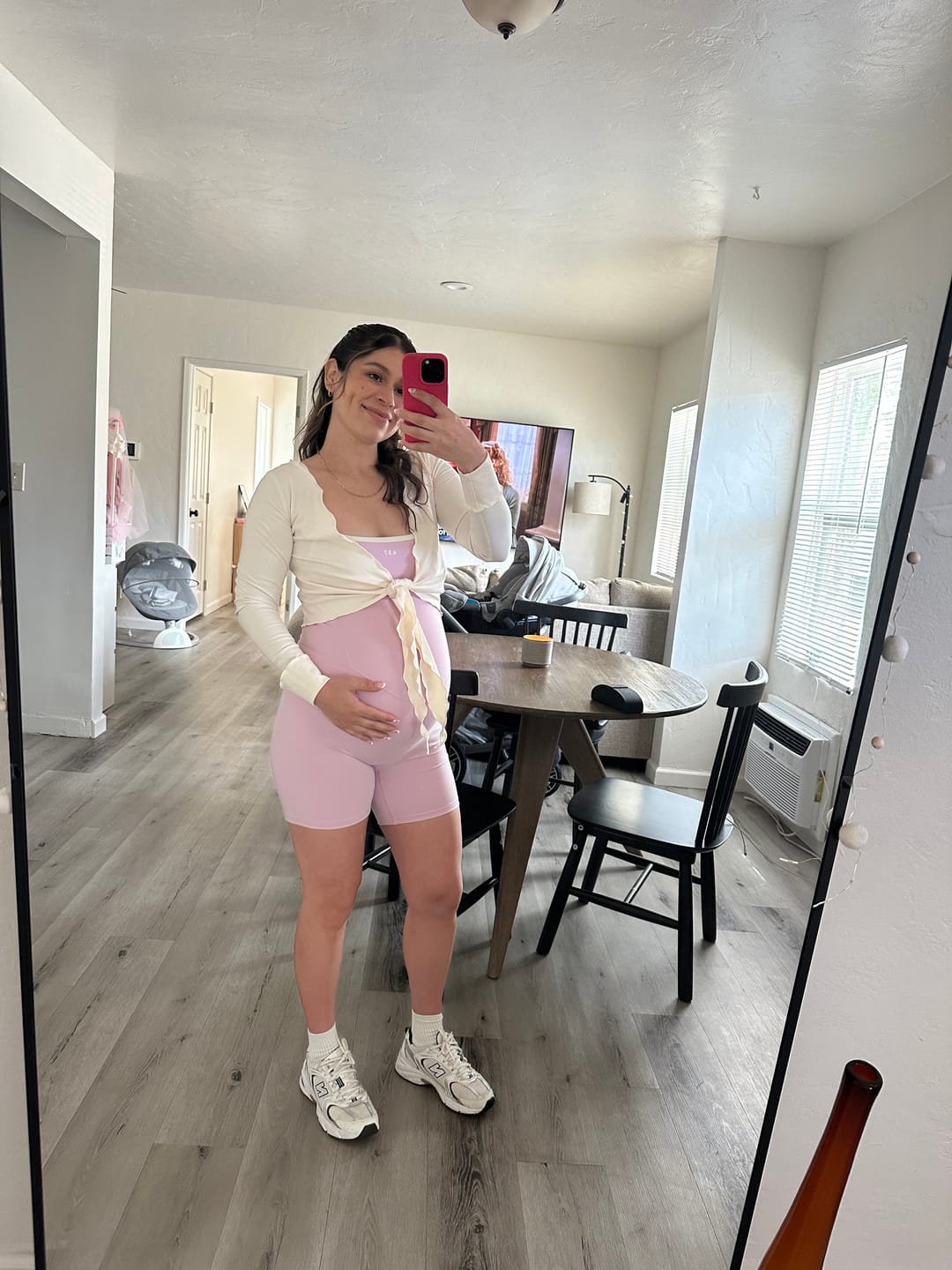 Customer photo review of The Shorts Onesie / Parfait-Crème