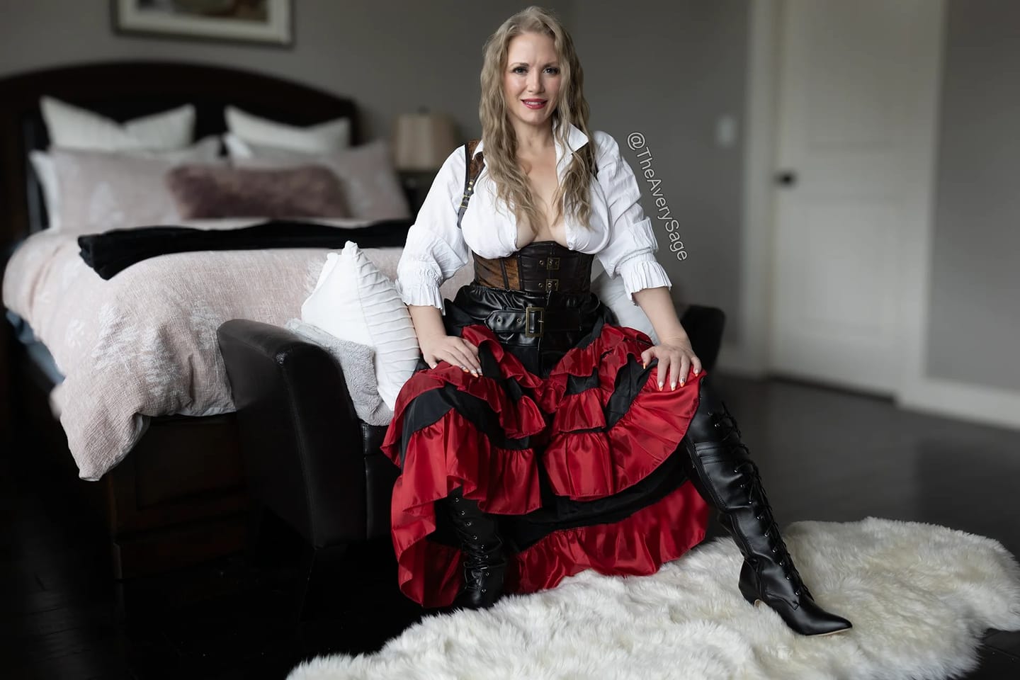 Customer photo review of Bustle Steampunk skirt