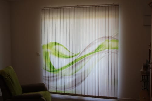 Customer photo review of Foto Lamellenvorhang "Abstrakte grüne Effekte"