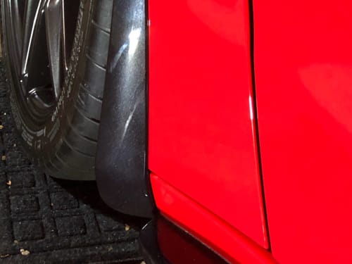 Customer photo review of Chevrolet Corvette C8 Z06 XL Extended Rear Splash Guard
