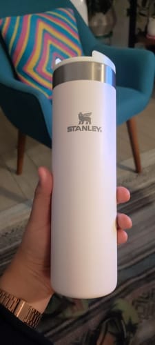 Customer photo review of Botella Térmica Stanley Aerolight Rose Quartz | 591 ml