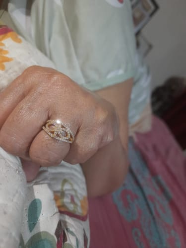 Customer photo review of Golden Embroidered Ring