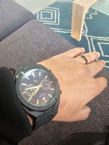 Reseña con foto de un cliente sobre Kapriel Orion Frosted Edition
