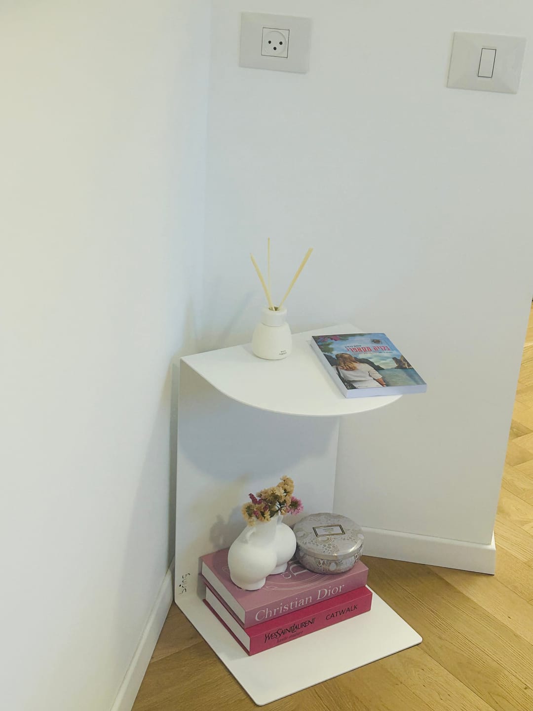 Customer photo review of שידת צד GEO