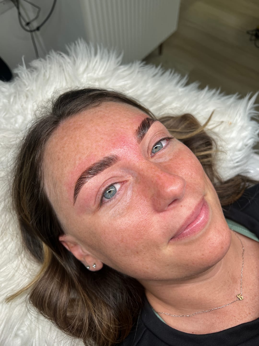 Customer photo review of Deluxe Lash & Brow Balm