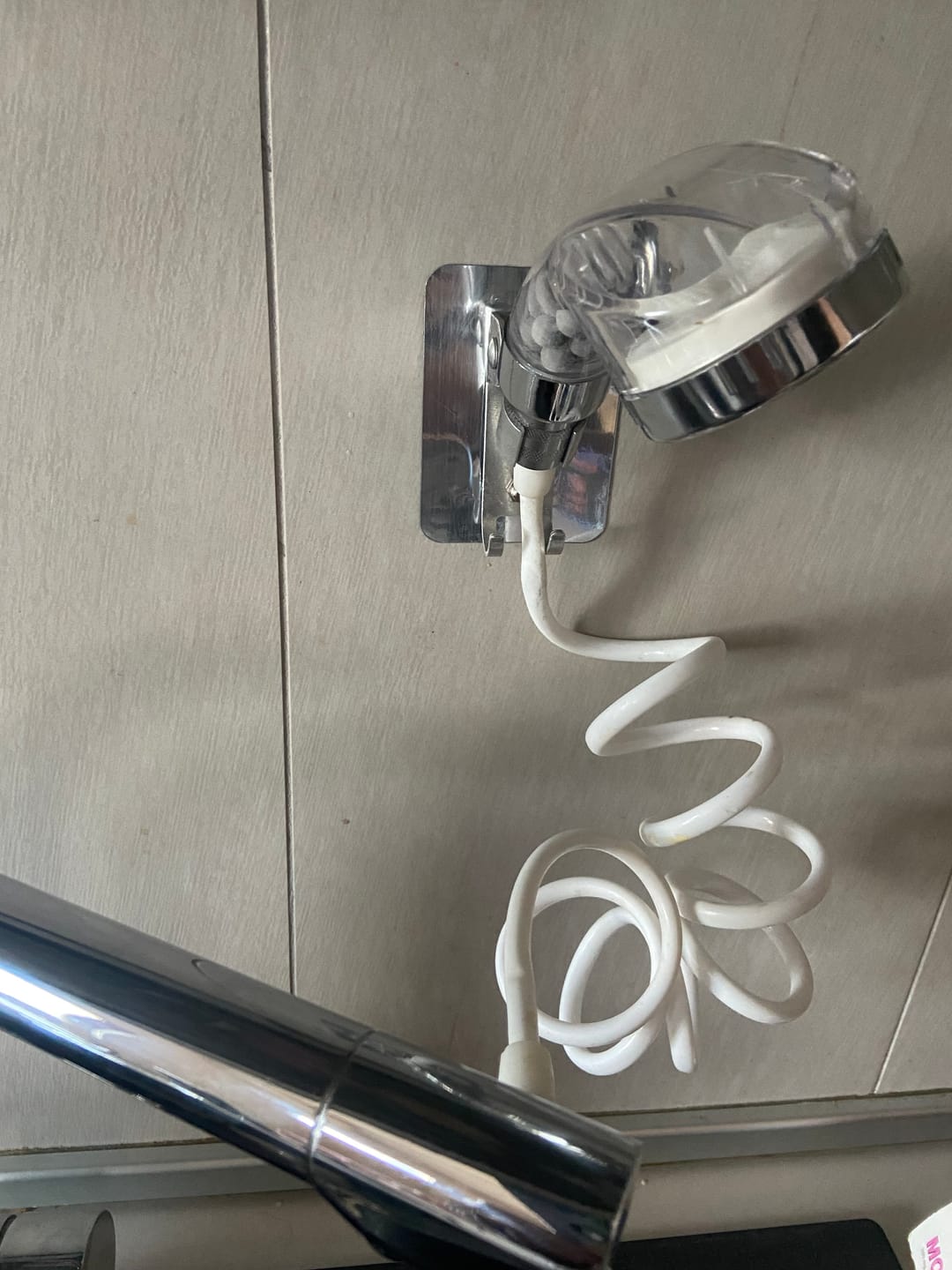 Customer photo review of Set Soffione Doccetta per Lavandino con Tubo a Spirale