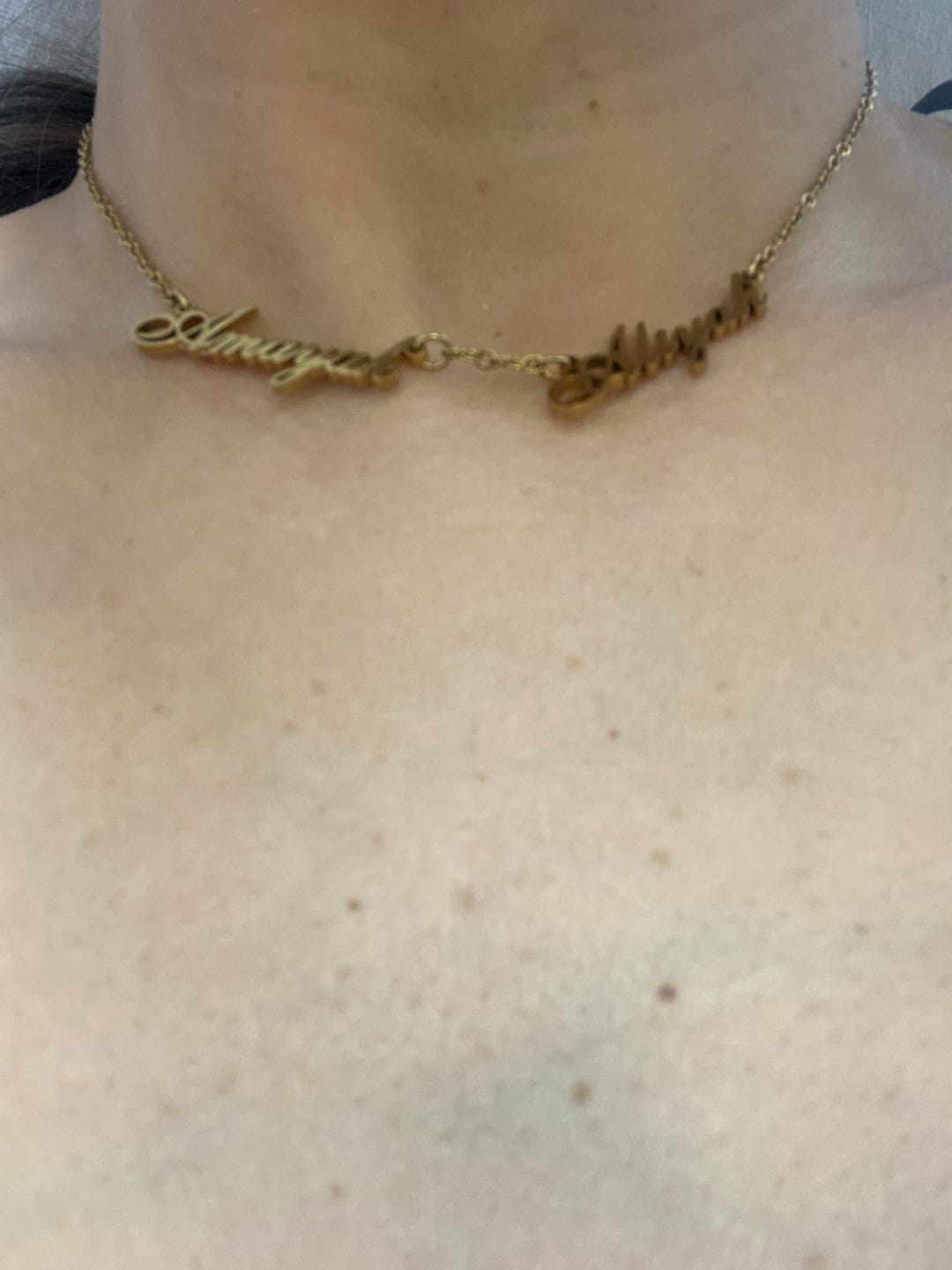 Customer photo review of Collier Plusieurs Prénoms