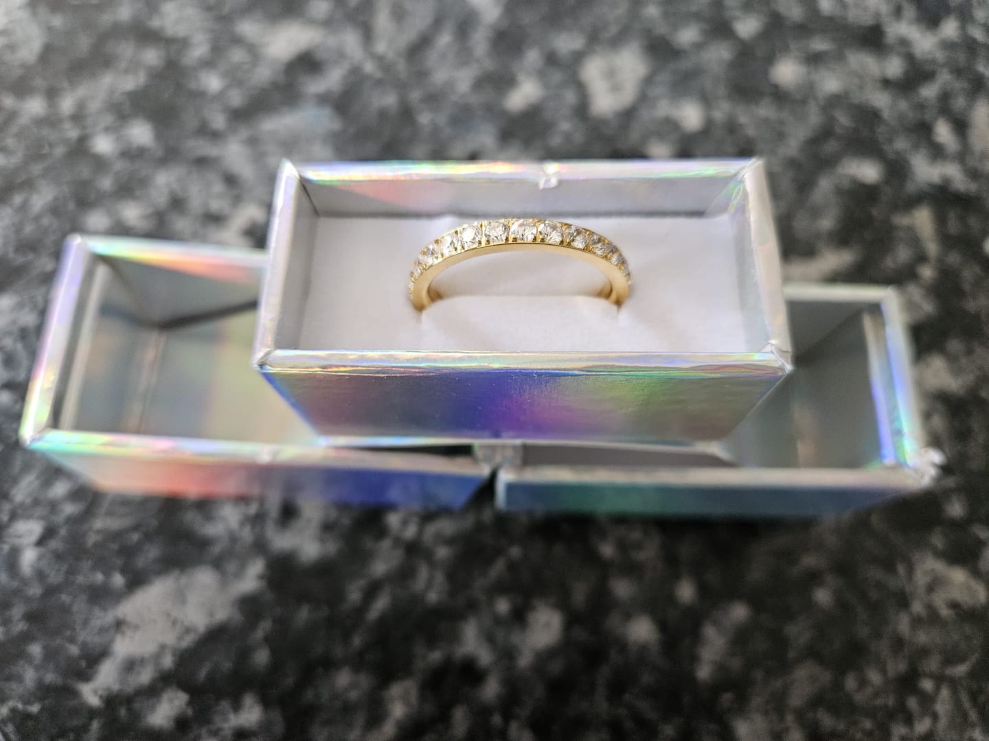 Customer photo review of Gold 3mm Full Glitz Ring