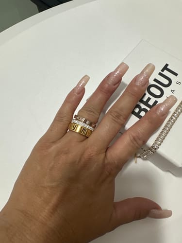 Customer photo review of Anel Triplo Momentos Banhado em Ouro 18k