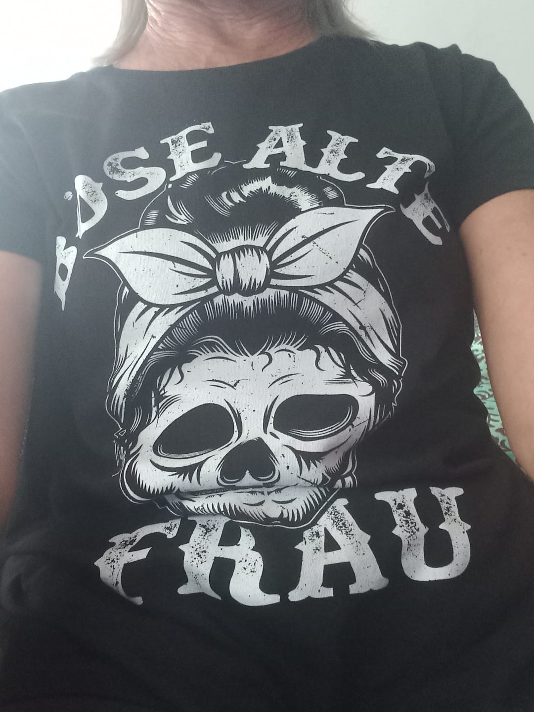 Customer photo review of Böse alte Frau - Damen T-Shirt