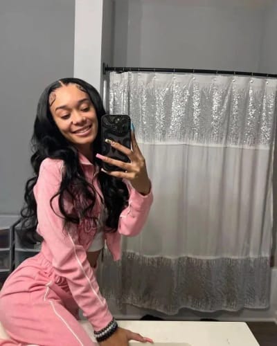 Customer photo review of Curtain Bangs 13x4 Lace Wig Chic Retro Body Wave Human Hair Wigs with Adjustable Strap