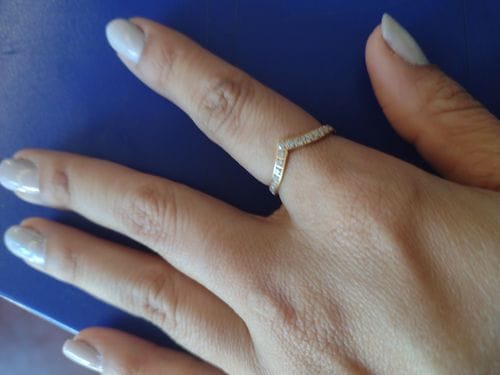 Customer photo review of Anel Diadema com Pedras Brilhantes Banhado em Ouro 18k