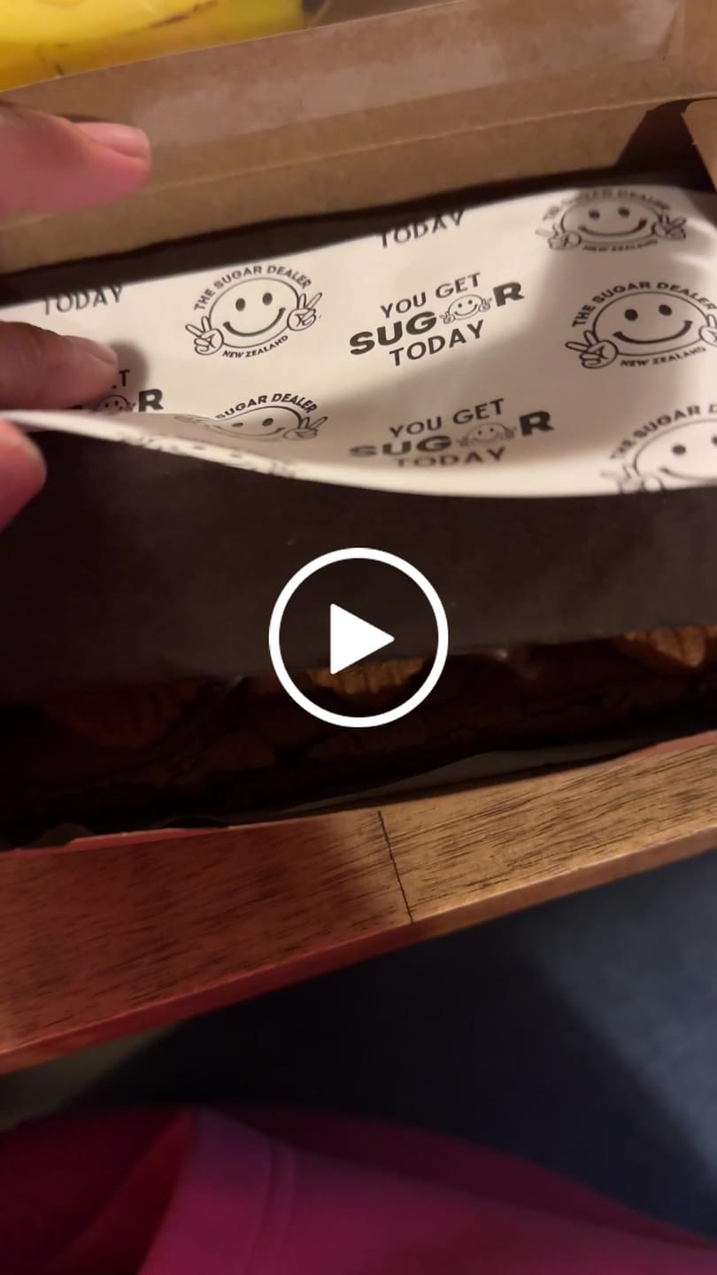 Customer video review of Mini brownie