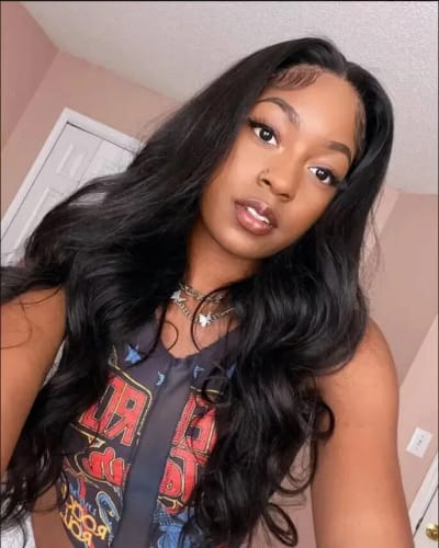 Customer photo review of Curtain Bangs 13x4 Lace Wig Chic Retro Body Wave Human Hair Wigs with Adjustable Strap