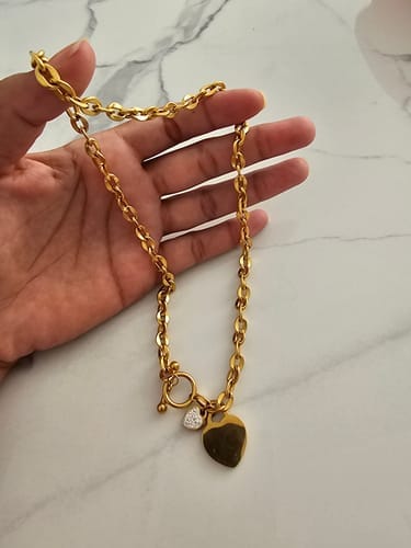 Customer photo review of Colar de Elos Amichie Banhado em Ouro 18k