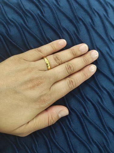 Customer photo review of Aliança Clássica Banhada em Ouro 18k