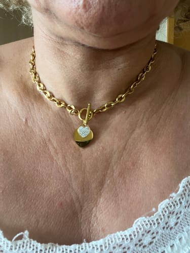 Customer photo review of Colar de Elos Amichie Banhado em Ouro 18k