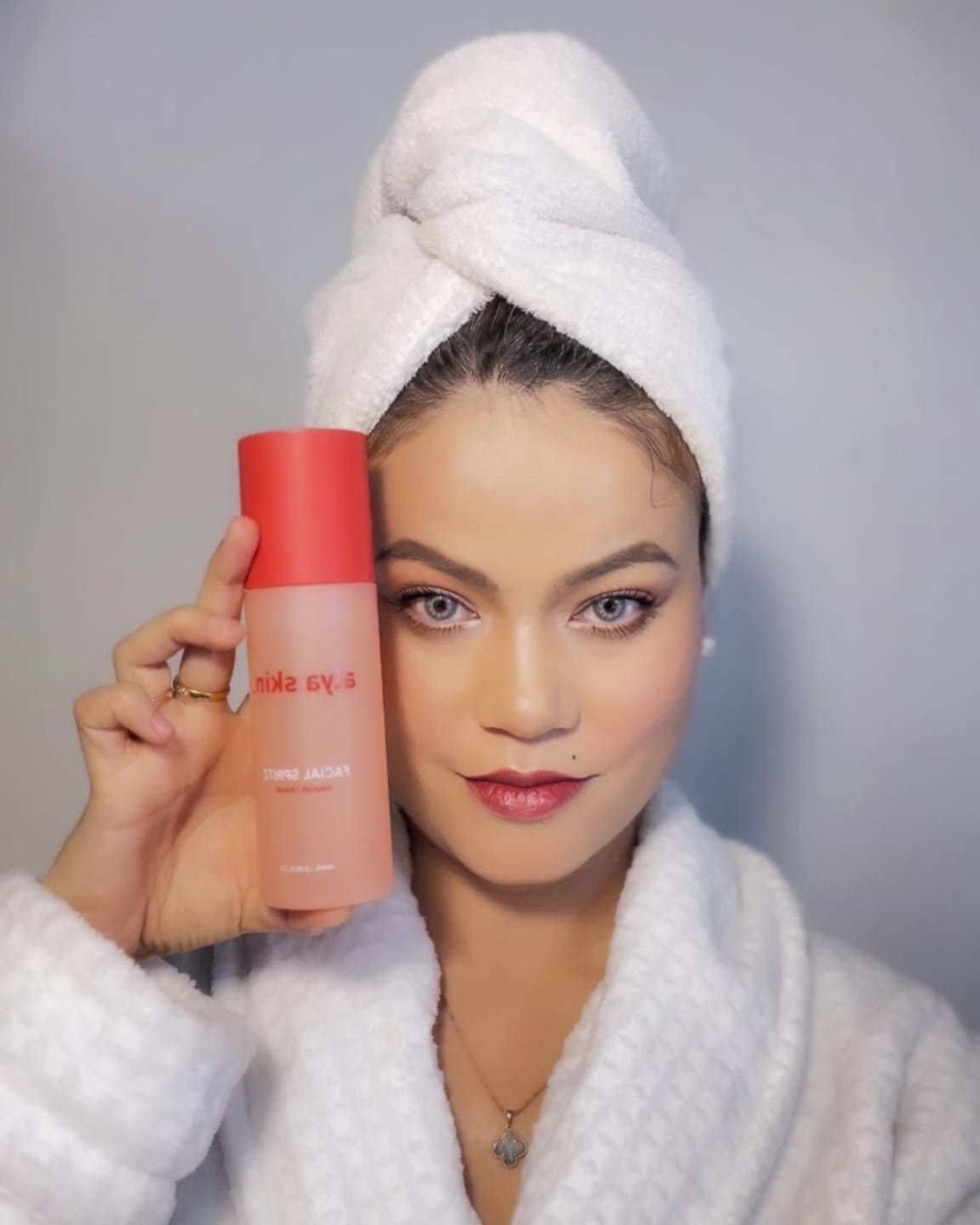 Customer photo review of Facial Spritz