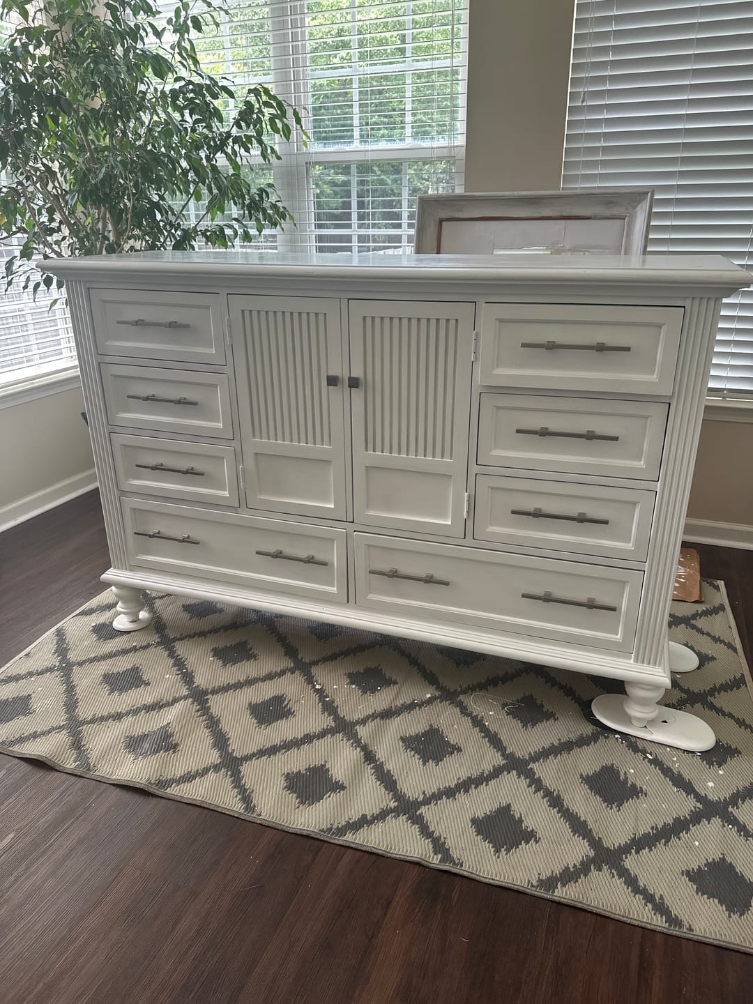 Customer photo review of Miracle Paint - Weybridge White (32 oz.)