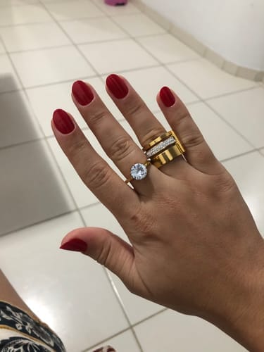 Customer photo review of Anel Solitário Beout Banhado em Ouro 18k