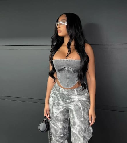 Customer photo review of Curtain Bangs 13x4 Lace Wig Chic Retro Body Wave Human Hair Wigs with Adjustable Strap