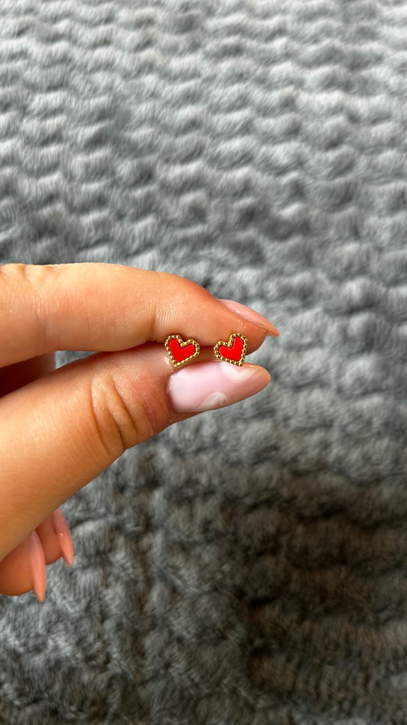 Customer photo review of Sarah - Red Heart Stud Earring Stainless Steel