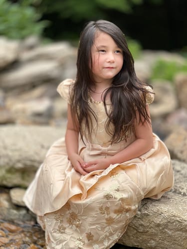 Customer photo review of Girl Formal Dresses Baby Girl Flower Bow Fluffy Birthday Party Dress Girls Pageant Dresses