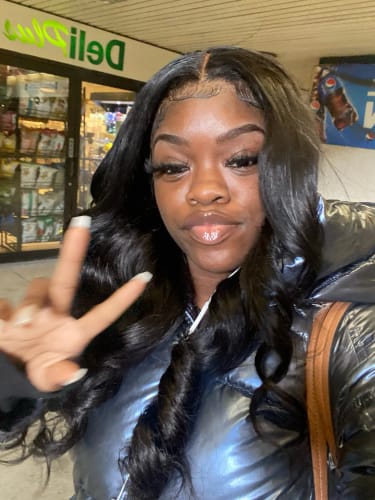 Customer photo review of Curtain Bangs 13x4 Lace Wig Chic Retro Body Wave Human Hair Wigs with Adjustable Strap