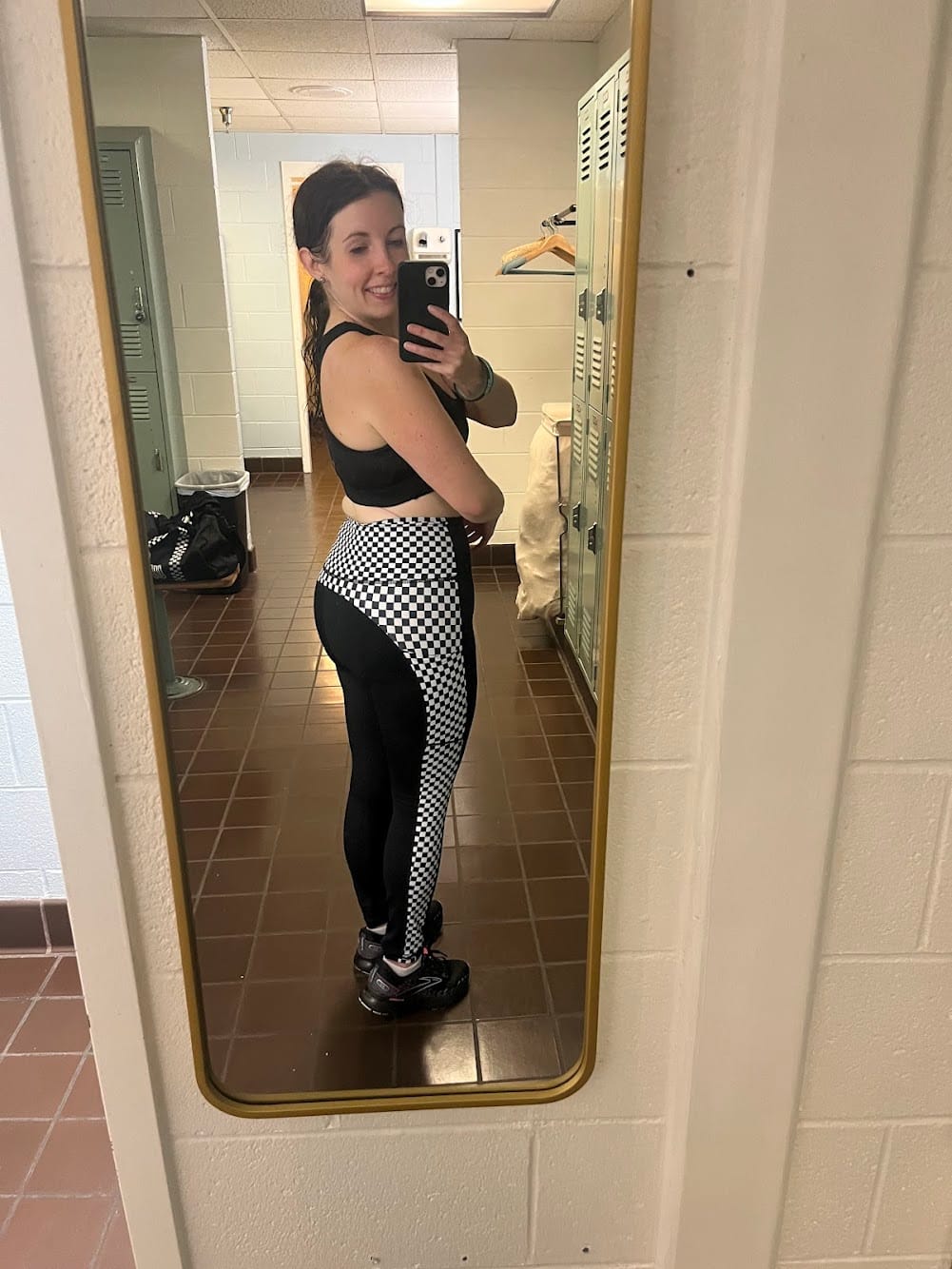 Customer photo review of Inspire Leggings - B&W Checkered | MT SPORT