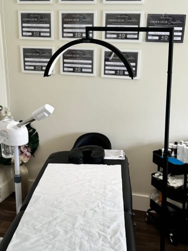 Customer photo review of CosmoGlo XL Light Bundle + Phone Clip