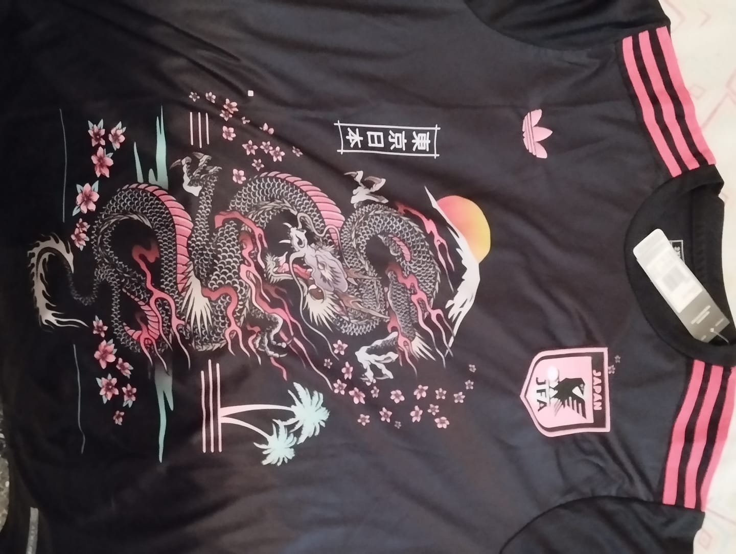 Customer photo review of Maillot Japon 2023 - Pink Dragon Édition