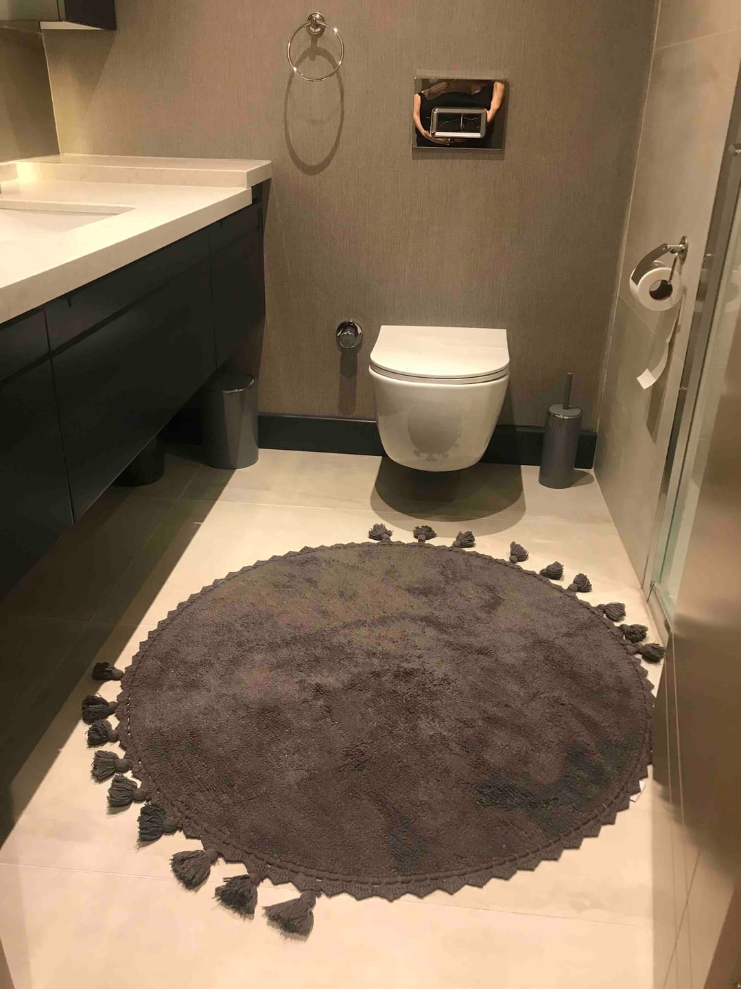 Customer photo review of Lowell Yuvarlak Banyo Paspası %100 Pamuk 100x100 Pembe