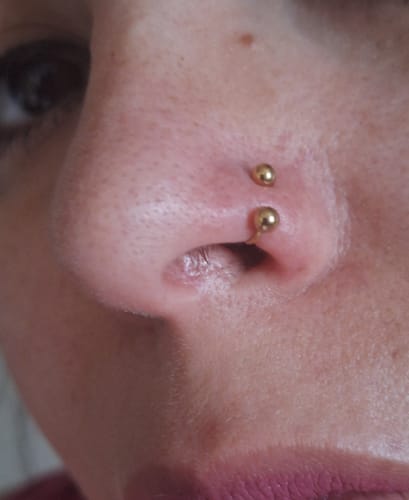 Customer photo review of Piercing Julia