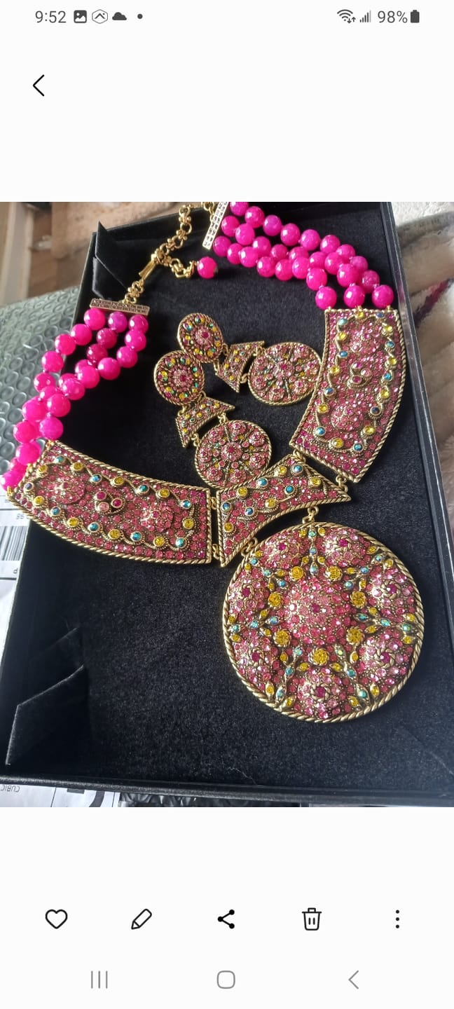 Customer photo review of HEIDI DAUS®"Cat's Pajama's" Beaded Crystal Statement Necklace