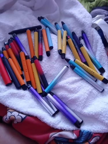 Customer photo review of MOTI PIIN Disposable Vape 20mg