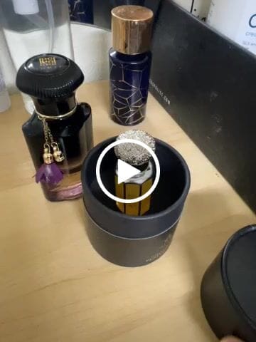 Customer video review of Ayat Musk Coconut Oud 12ml Alcohol Free Travel Size Arabian Perfume Oil