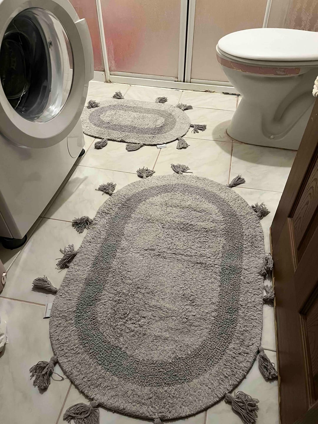 Customer photo review of Hana 2’li Takım Banyo Paspası %100 Pamuk 40x60 + 60x90 Gri