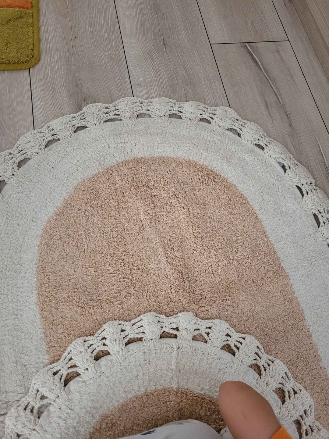 Customer photo review of Bianca 2’li Takım Banyo Paspası %100 Pamuk 40x60 + 60x90 Açık Gri