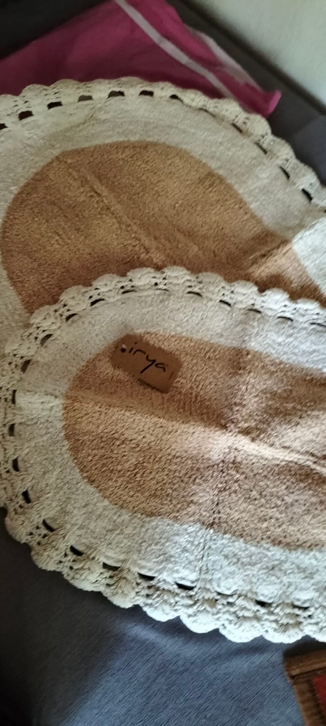 Customer photo review of Bianca 2’li Takım Banyo Paspası %100 Pamuk 40x60 + 60x90 Açık Gri
