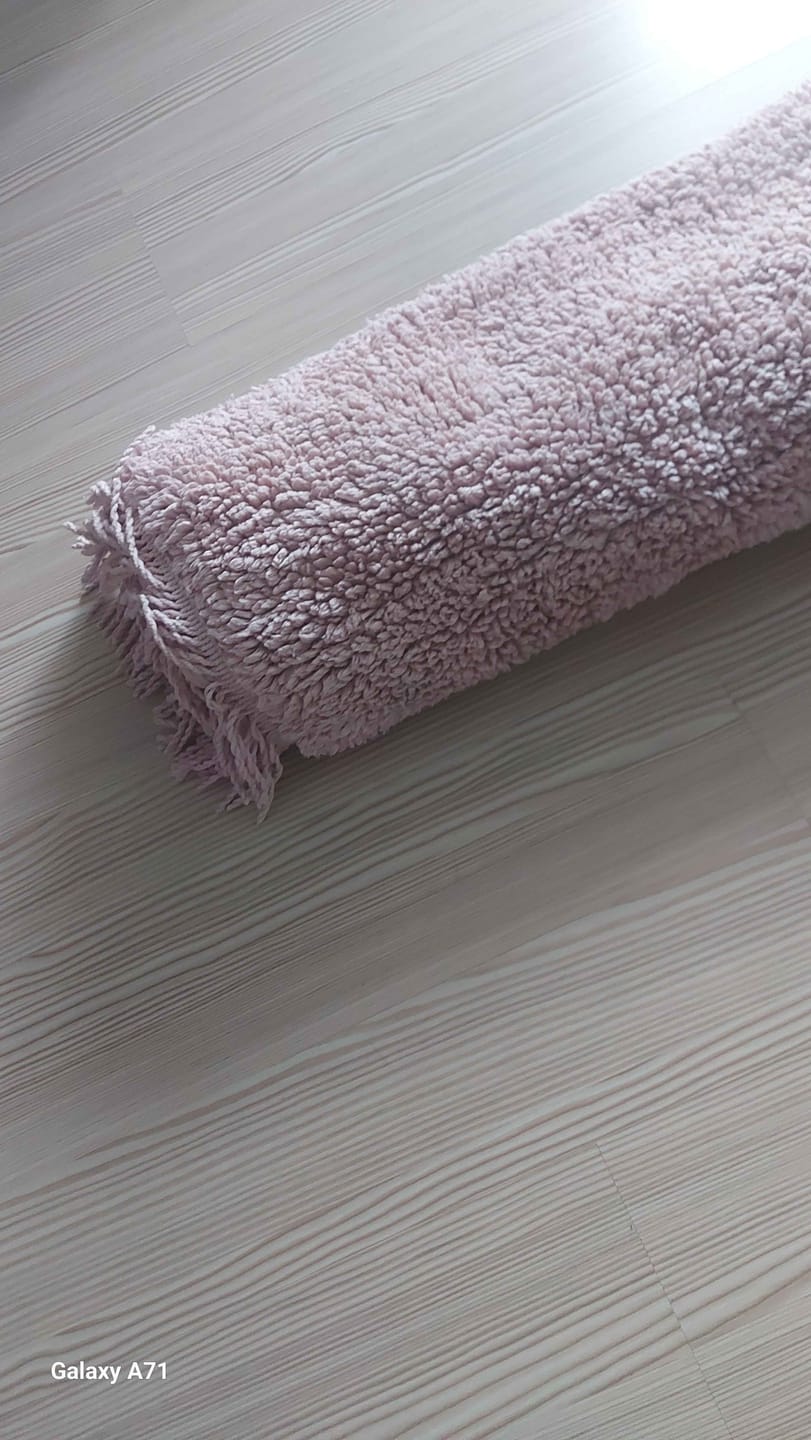 Customer photo review of Loris Tekli Banyo Paspası %100 Pamuk 70x110 Pembe