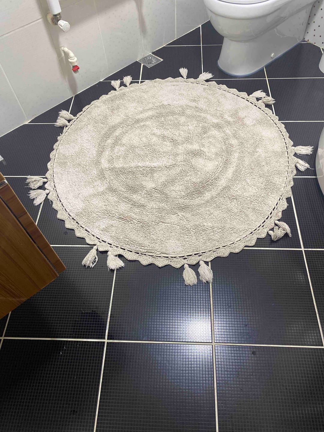 Customer photo review of Olivid Yuvarlak Banyo Paspası %100 Pamuk 100x100 Ekru