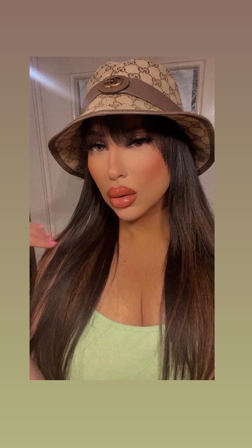 Customer photo review of Hazel